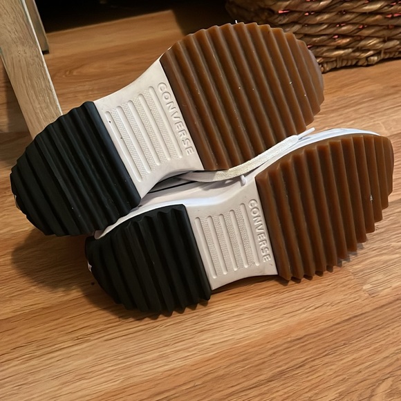 Women Converse Chuck Taylor Run Star Hike Hi Platform Shoes White Womens 7M - Picture 7 of 8